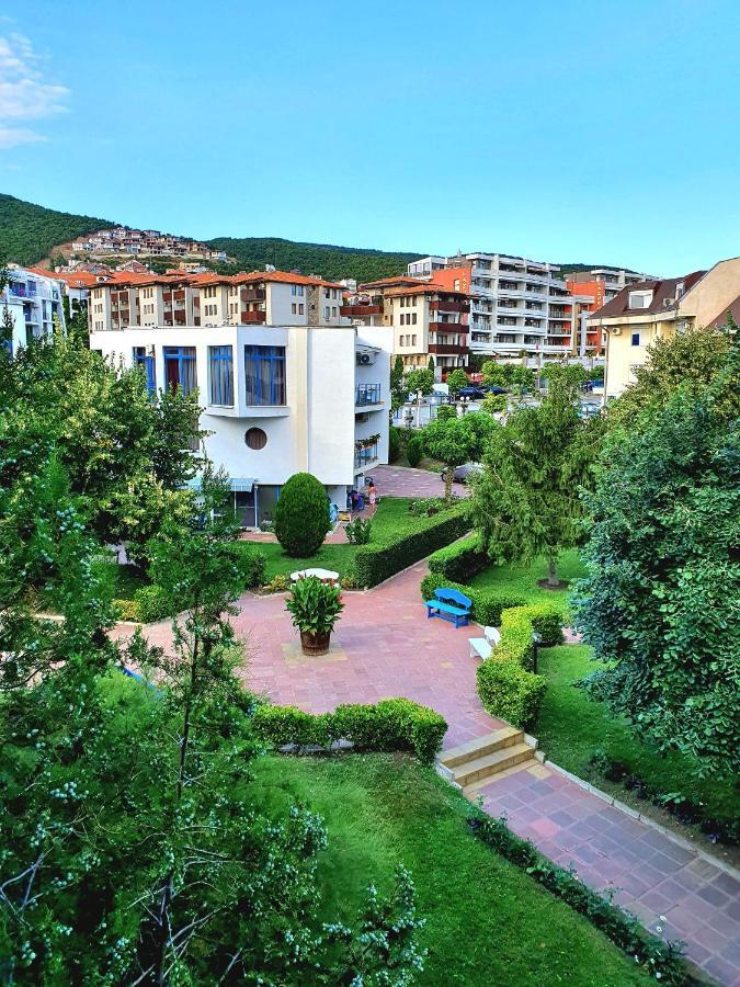 Sveti Vlas Marina Beach Apartment - Vega Village المظهر الخارجي الصورة