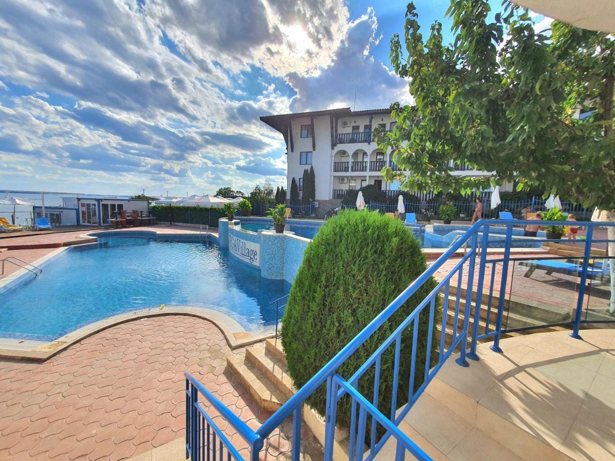 Sveti Vlas Marina Beach Apartment - Vega Village المظهر الخارجي الصورة
